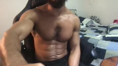 god hunkules online show from March 11, 8:31 pm