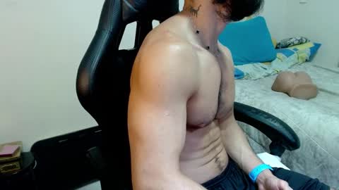 god hunkules online show from February 26, 3:08 am