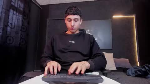 steven online show from October 13, 11:16 am