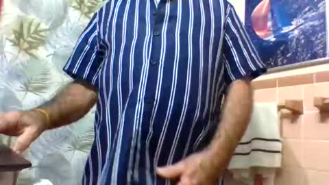 gojo885 online show from April 4, 12:51 am