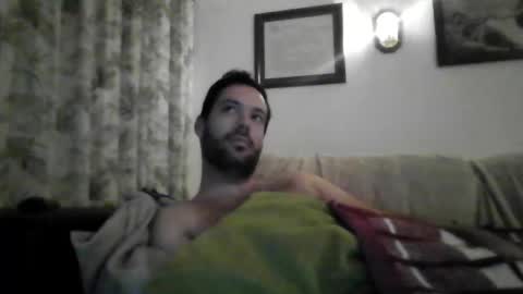 Snapshot of goldendragon19 chatting on October 12, 10:37 pm goldendragon19 online show from October 12, 10:37 pm