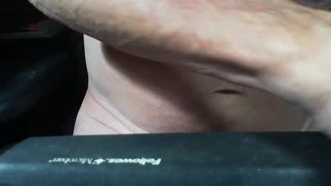 goodguy01960 online show from December 8, 12:30 pm