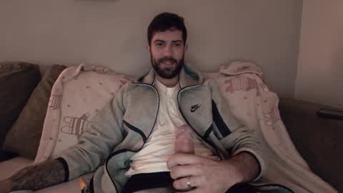 gottalovelatinas online show from January 8, 4:34 pm