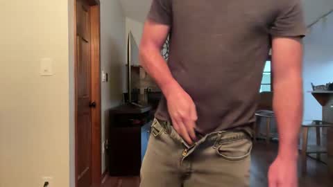 GQImage online show from February 20, 4:14 pm