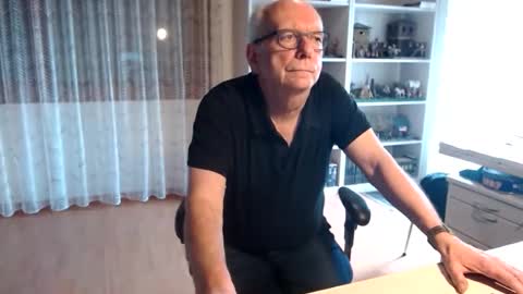 grandpach online show from February 22, 1:45 pm