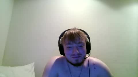 gravewalker22 online show from February 1, 3:05 am