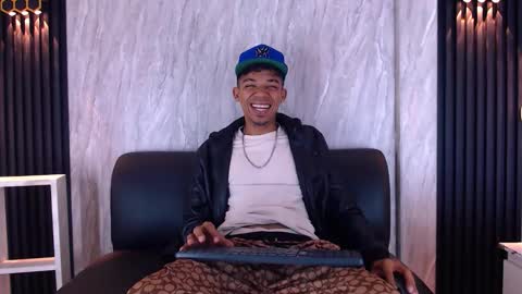 GregorySforza online show from October 1, 1:15 pm