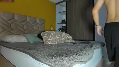 gregorymancini online show from November 13, 4:33 pm