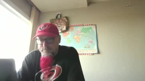 Snapshot of gregrev chatting on March 2, 12:09 am gregrev online show from March 2, 12:09 am