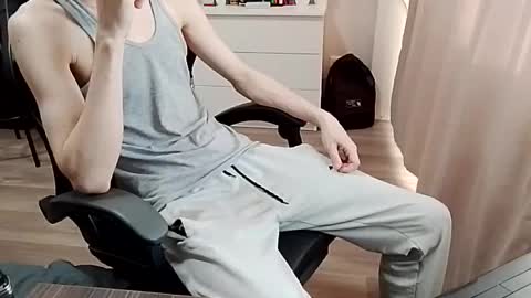 Felix online show from January 17, 9:01 am