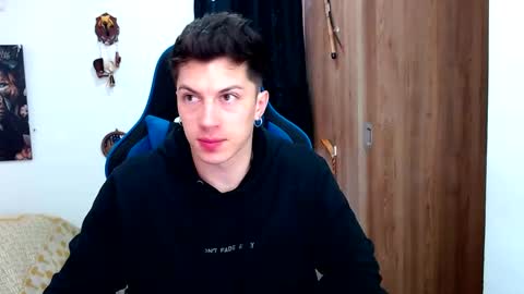 griego01 online show from December 11, 5:54 pm