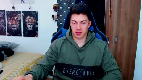 griego01 online show from December 17, 5:58 pm