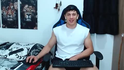 griego01 online show from March 1, 1:53 am