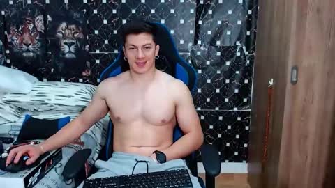 griego01 online show from February 27, 11:15 pm