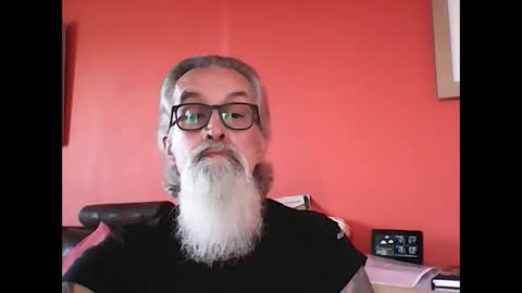 Snapshot of grybear60 chatting on February 18, 1:00 pm Grybear online show from February 18, 1:00 pm