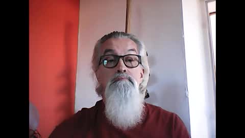 Snapshot of grybear60 chatting on January 17, 11:38 am Grybear online show from January 17, 11:38 am