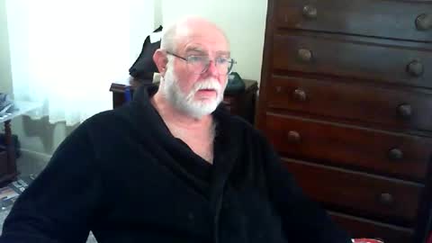 Gary online show from April 19, 10:45 pm