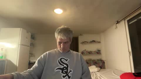 guardiannif_ online show from February 17, 6:51 pm