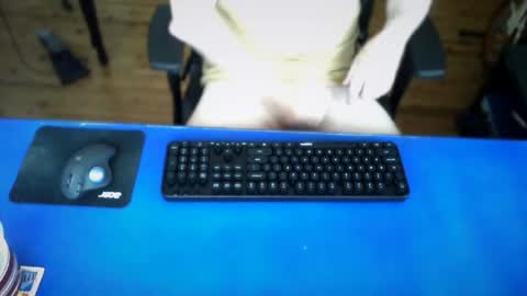 guesswhatigot2 online show from July 18, 6:30 am