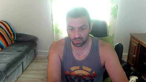 guillaume666286050 online show from June 26, 11:24 am