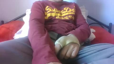 Snapshot of gunishment chatting on February 18, 12:28 pm gunishment online show from February 18, 12:28 pm