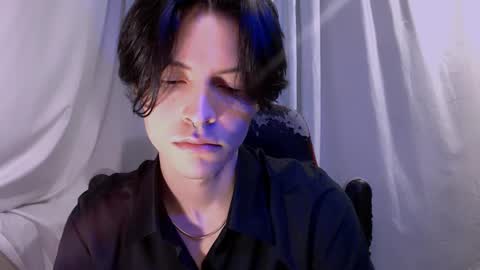 Snapshot of gunther_hda chatting on February 17, 3:47 am gunther online show from February 17, 3:47 am