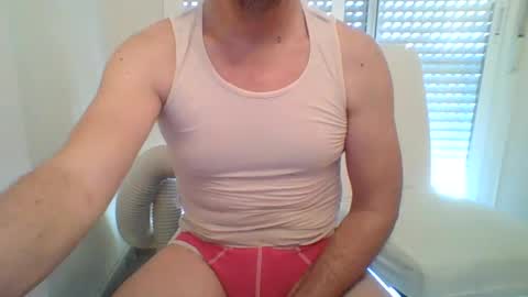 gusanito_enano online show from July 11, 10:39 am