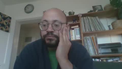 guy_wood15 online show from December 4, 8:54 am