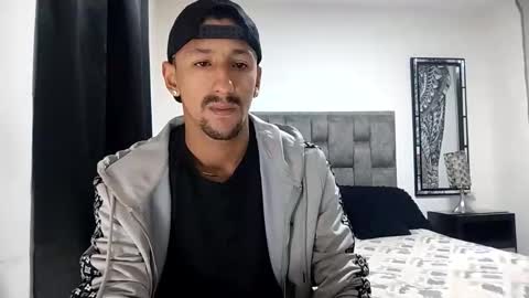 karim online show from February 5, 9:27 am