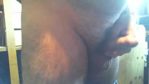 Snapshot of guypillard chatting on September 28, 9:07 am guypillard online show from September 28, 9:07 am