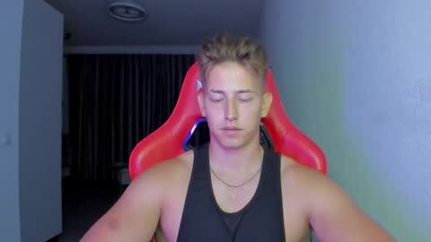 Oliver online show from November 26, 11:52 pm