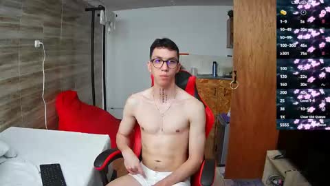 gyo online show from September 26, 1:31 pm