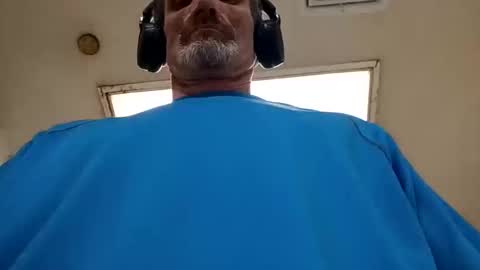 h333th3nz online show from March 1, 2:28 pm