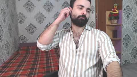 Snapshot of hairy_tyler666 chatting on January 19, 4:01 am Hairy Tyler online show from January 19, 4:01 am