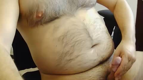 bigtitshairypussylover online show from April 23, 2:19 pm