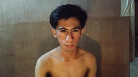 hairyhugecock_22 online show from December 5, 2:24 pm