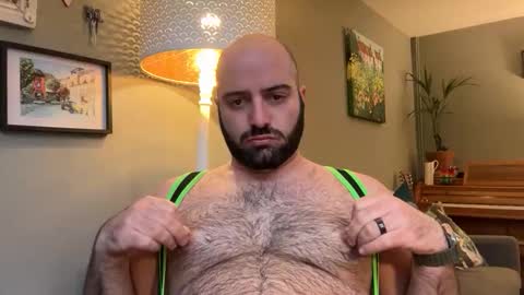 Hairy Guy online show from November 4, 1:45 pm