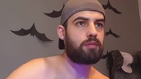 HairyRobXxX online show from February 12, 5:24 am