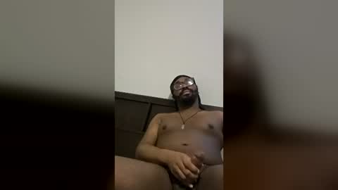 haitiancock200 online show from August 4, 12:27 am