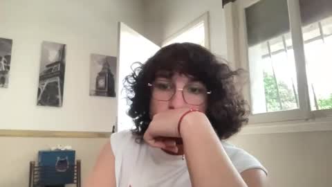 halfblood18 online show from October 15, 9:00 pm