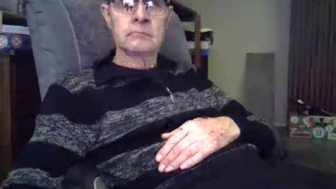 Prefer men 80 online show from January 11, 7:50 pm