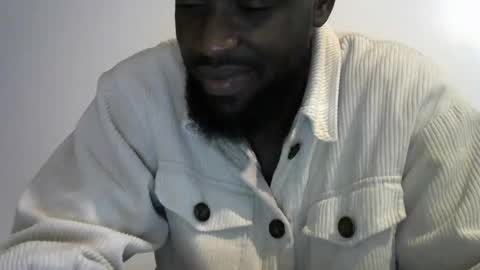handsome king online show from May 8, 8:20 pm
