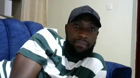 Snapshot of handsome_king30 chatting on December 14, 5:29 am handsome king online show from December 14, 5:29 am