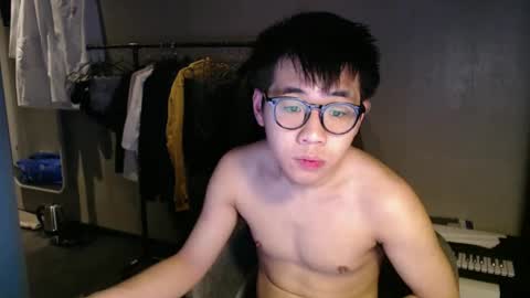 handsome_mannn online show from February 15, 7:55 pm