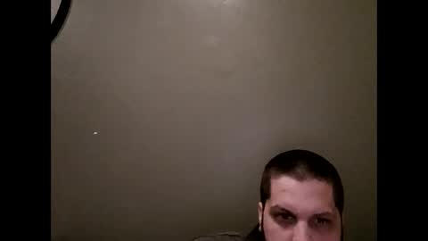 Handsomedaddy198923 online show from April 20, 5:10 am