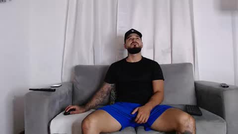 Handsomen online show from March 25, 9:13 am