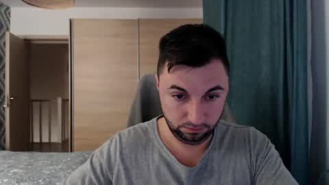 HankMalone online show from January 1, 6:16 pm