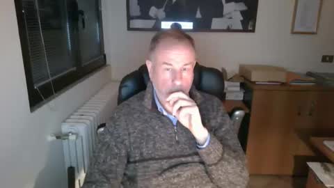 Snapshot of hanscooper chatting on January 22, 4:33 pm hanscooper online show from January 22, 4:33 pm