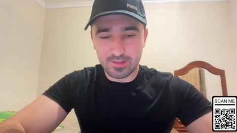 hard_to_obey online show from December 5, 9:00 pm