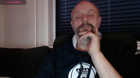 MrLazy online show from December 25, 2:45 pm